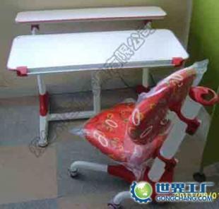 供應臺灣知名品牌兒童桌椅，專為成長設計，兩種款式滿足多元需求